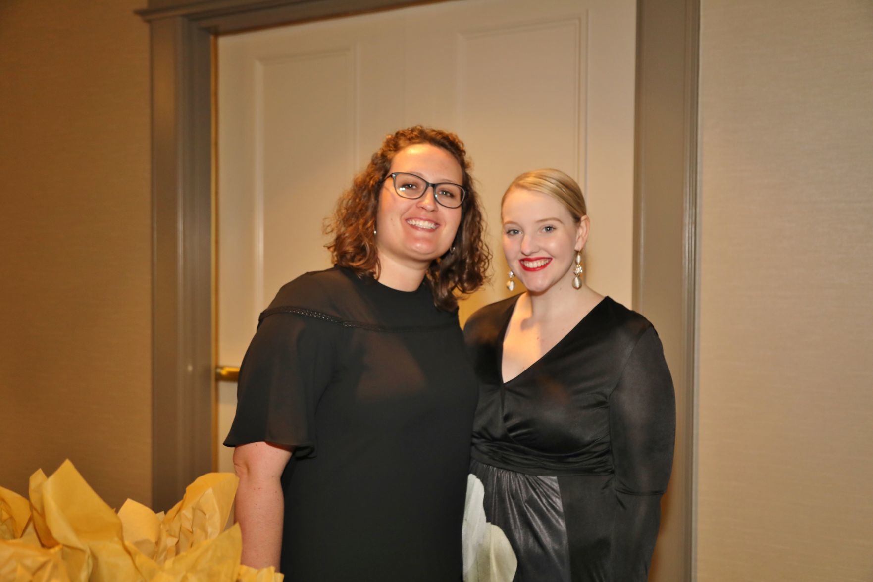 Kelly Sheridan, Victoria Eschmann